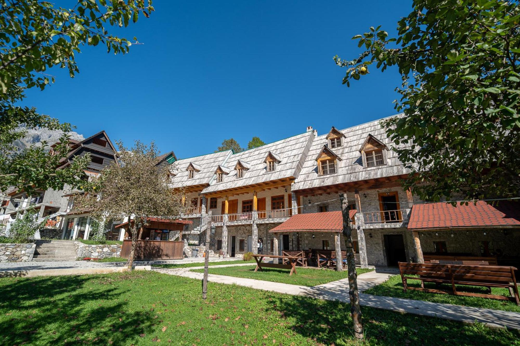Gasthof Bujtina Harusha
